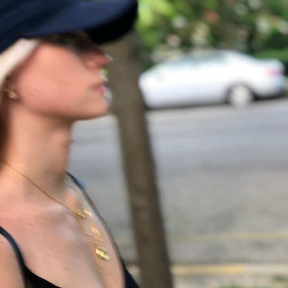 Meet your Posher, Monika